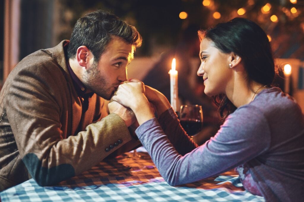 zoenen op de eerste date